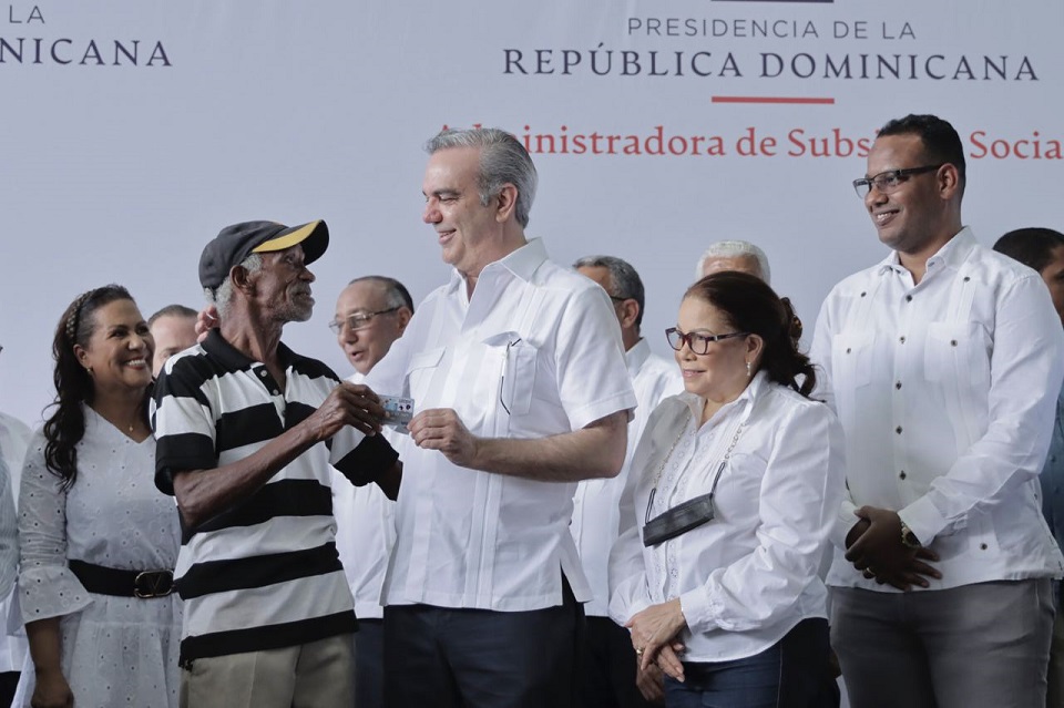 Con 580 millones de pesos el Gobierno garantiza la seguridad alimentaria en Sánchez Ramírez