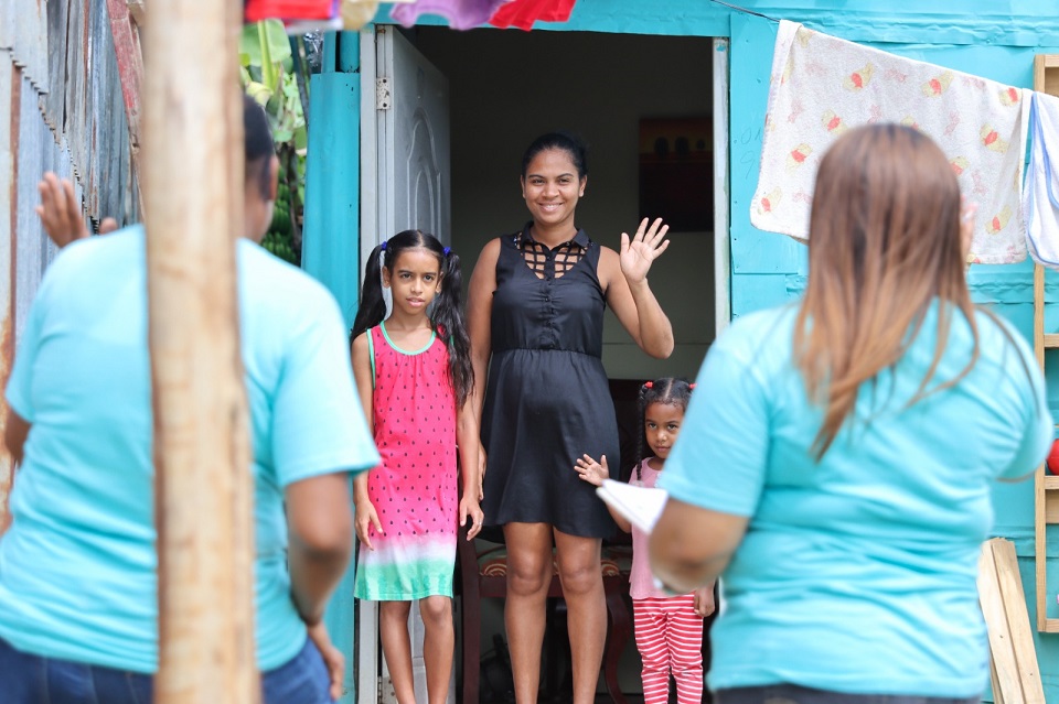 Los compromisos de las familias participantes de Supérate con el estado dominicano