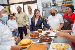 Gloria Reyes supervisa acciones de la alianza Supérate Infotep en los CSCS de Santiago