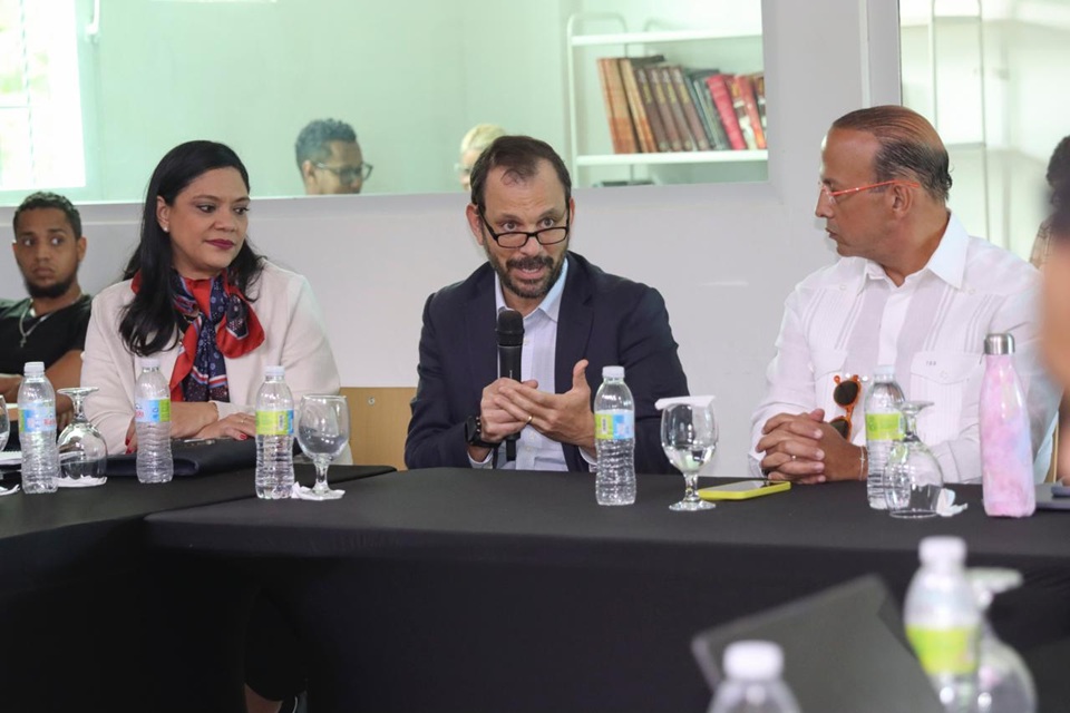 Economista del BM para América Latina y El Caribe “Es acertada la creación de la Dirección de Desarrollo Social Supérate”
