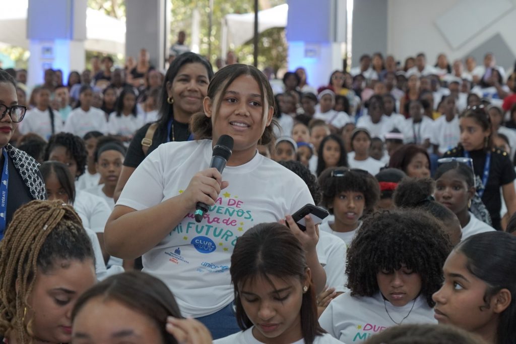 Durante el evento, las participantes realizaron preguntas a las panelistas invitadas con relación a cumplir su sueños y metas en la vida