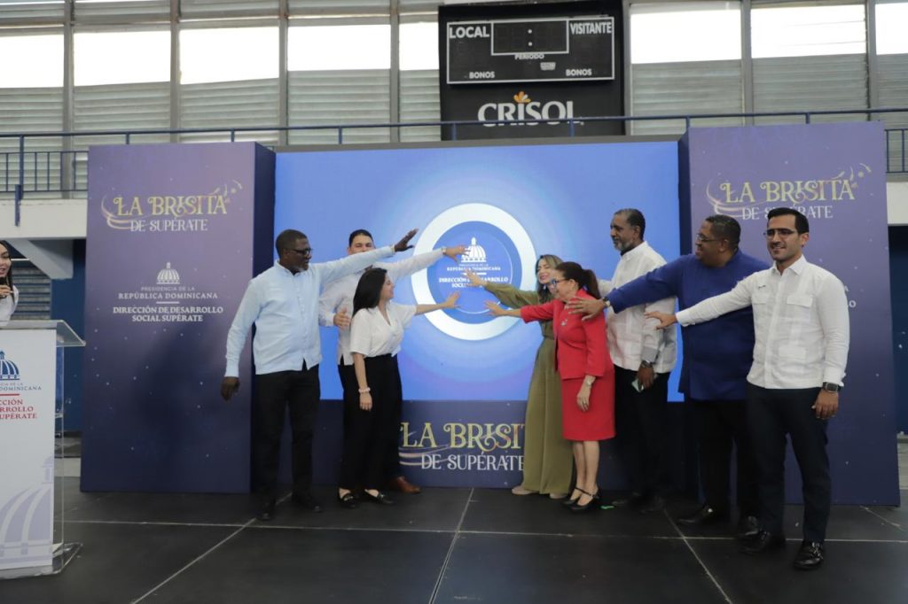 photo 2025 12 04 16 10 25