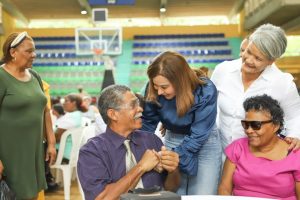 Supérate fortalece el diálogo territorial en las provincias de La Altagracia y San Pedro de Macorís, con escucha activa de 2,100 personas beneficiarias