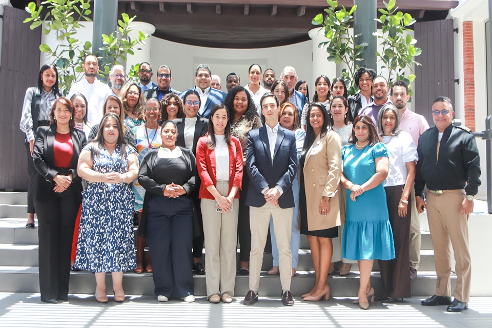Realizan “Taller Técnico de Análisis de Proyectos de Ley de Cuidados”