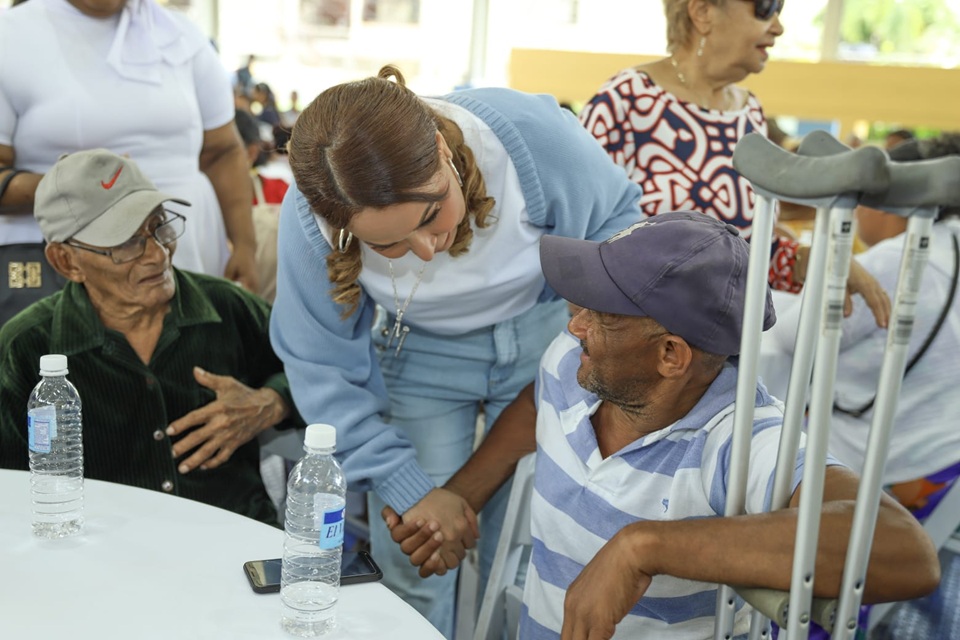 Supérate promueve el diálogo con familias beneficiarias para fortalecer la protección social en Hato Mayor