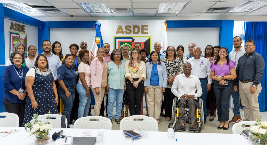 Supérate trabaja en ampliación de servicios de cuidados en siete provincias